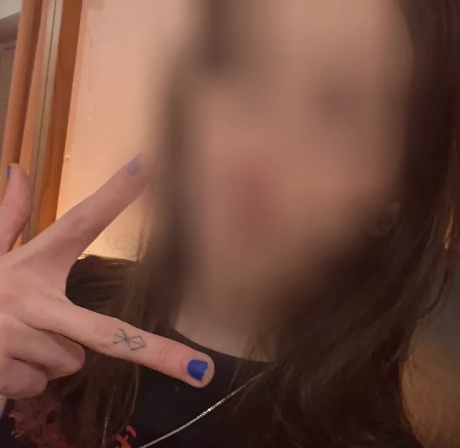 Carla, 21